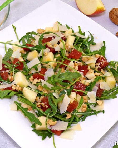 Ensalada de rucula y manzana con vinagreta de miel